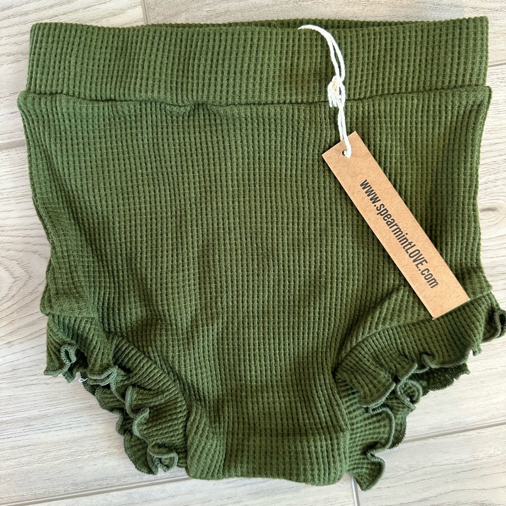 NWT Spearmint love. Organic Waffle Ruffle Bloomer